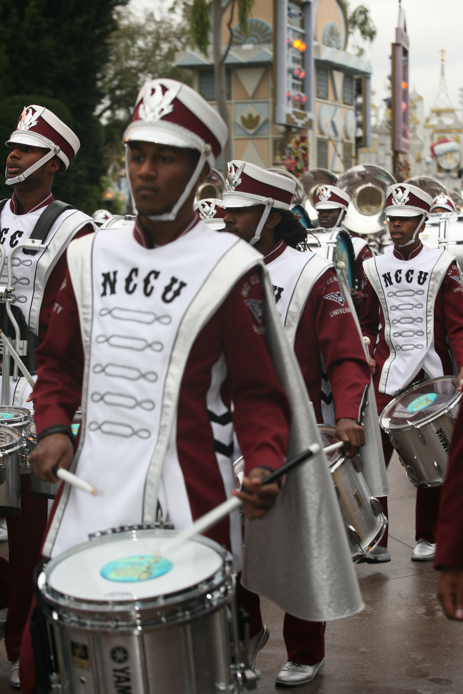 WNCU 90.7 FM Jazz Radio » NCCU Band Marches on DisneylandWNCU 90.7 FM ...